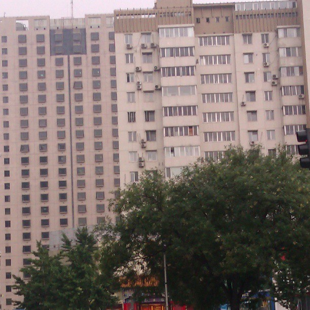 2013/07/26 — 北京的楼