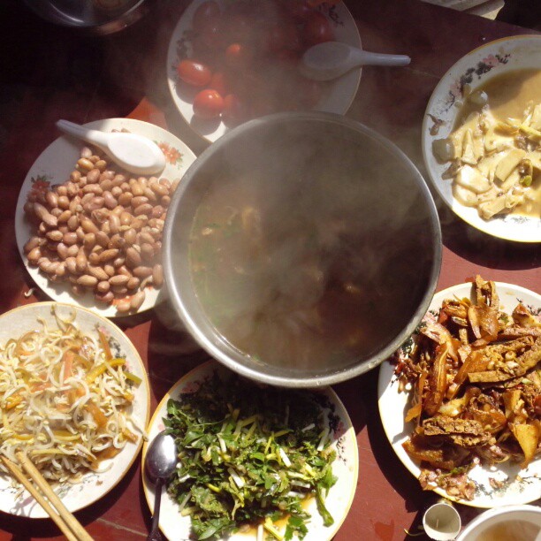 2013/02/09 — 今中午在老大家吃饭