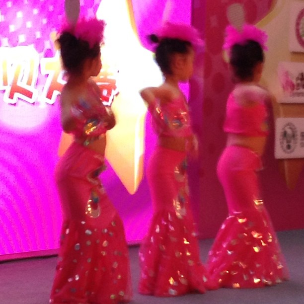 2013/06/30 — 三只可爱的小孔雀