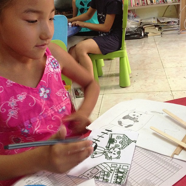 2013/07/24 — 孩子们自制相框