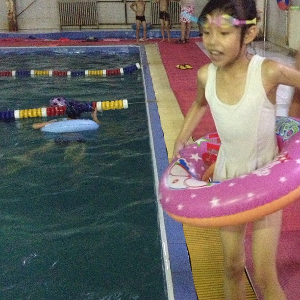 2013/08/19 — 小美女在玩嗨了