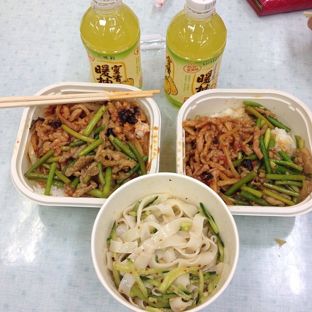 2013/10/31 — 和姐们的午餐
