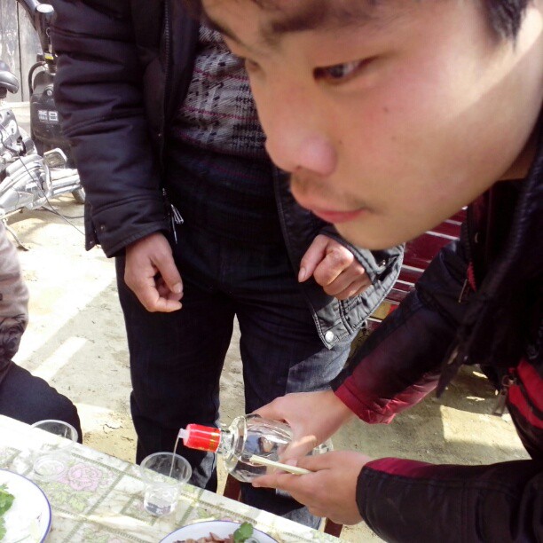 2013/02/12 — 倒酒环节