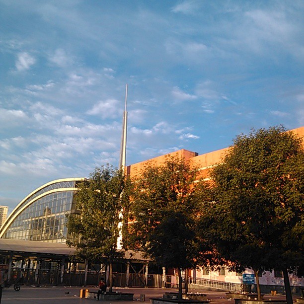 2013/08/03 — 东三旗五号的地铁总站（文琼拍的，美吧）