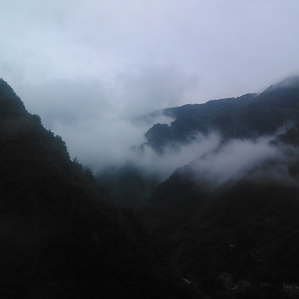 2013/08/17 — 风景如画，美丽的四川，（文琼拍）