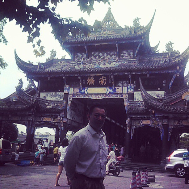 2013/08/17 — 美丽的四川，都江堰的南桥（文琼拍）
