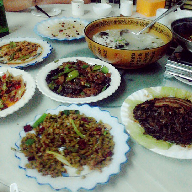 2013/09/14 — 这就是昨晚上在南七家老乡过生日的，生日宴（文琼拍）