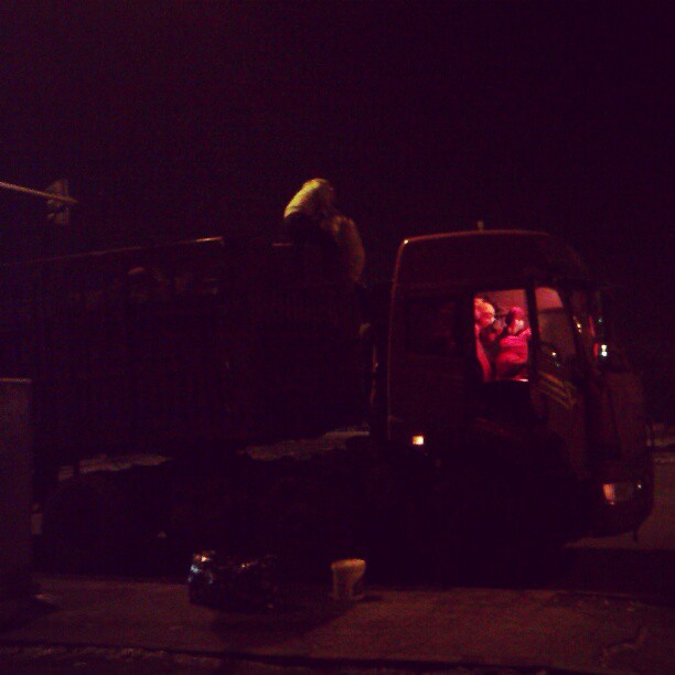 2013/02/04 — 这是我们搭的顺风车
