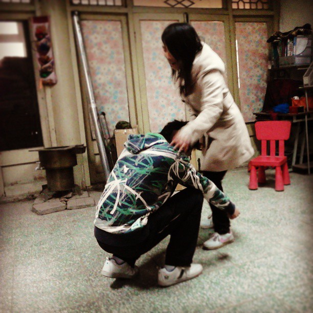 2013/03/30 — 木兰文艺队排练中。