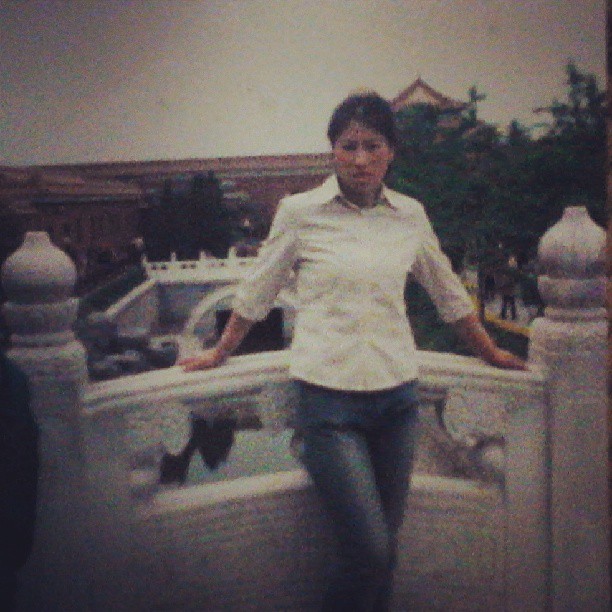 2013/07/01 — 这是刚到北京的我，呵呵。。。傻傻的。（喜林摄）