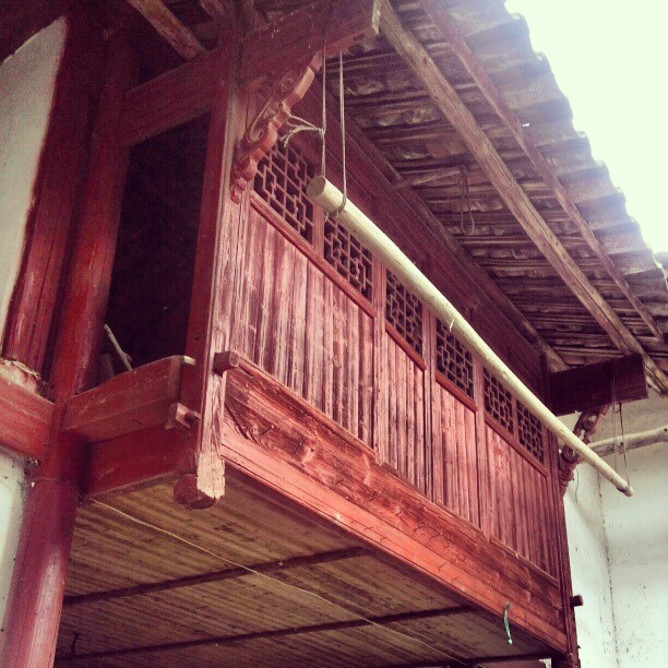 2013/02/22 — 谷仓，通风好，老鼠又爬不上去