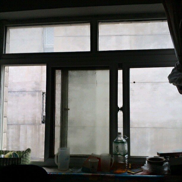 2013/07/09 — 又像到了晚上，该睡觉了，海英摄