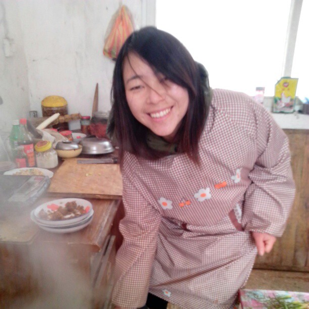 2013/02/12 — 今天黄玲亲自下厨，我准备亲自吃饭，呵呵！