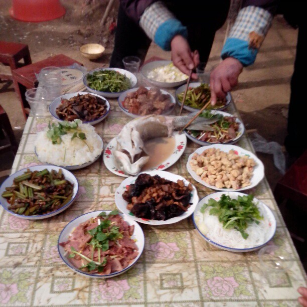 2013/02/12 — 呵呵！马上开始进攻美食！