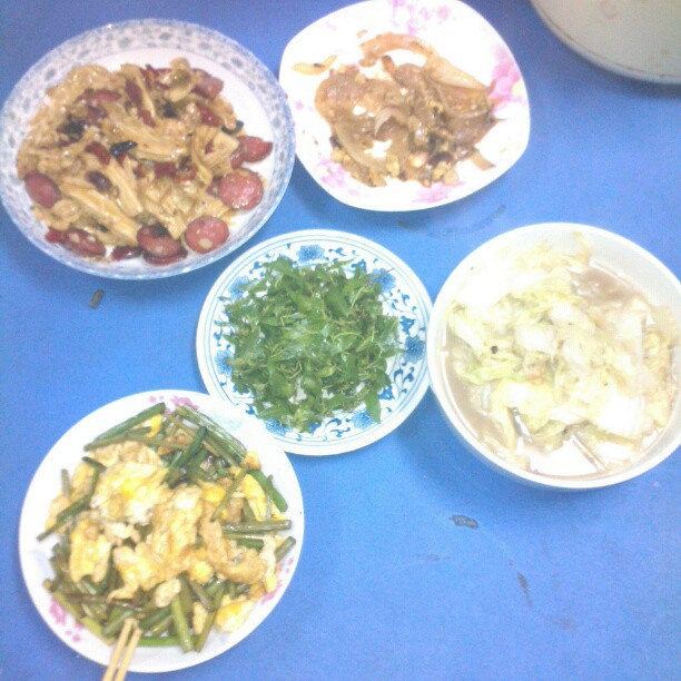 2013/02/14 — 全部阵容！！